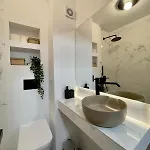 Apartment Urban Raw Next To Calea Victoriei And The Old Town