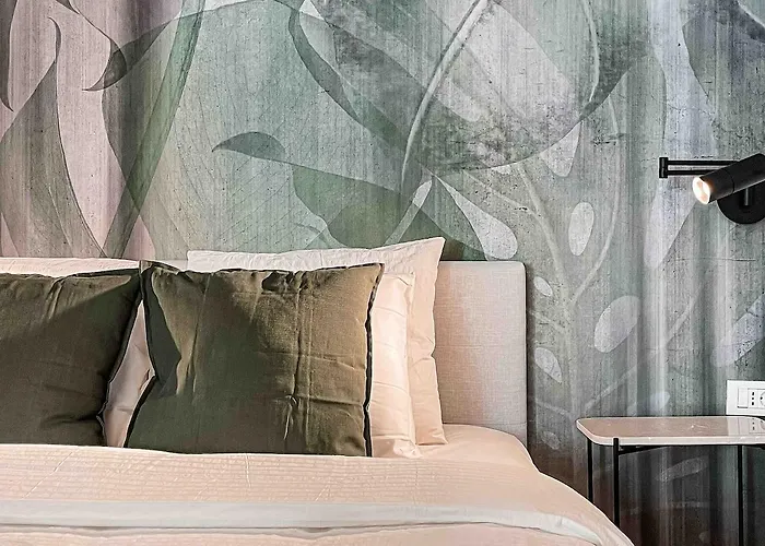 Urban Raw Next To Calea Victoriei And The Old Town Bucharest